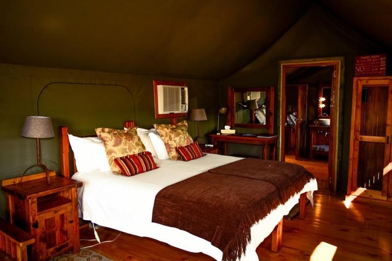 Buffelsdrift Game Lodge Oudtshoorn Eksteriør bilde